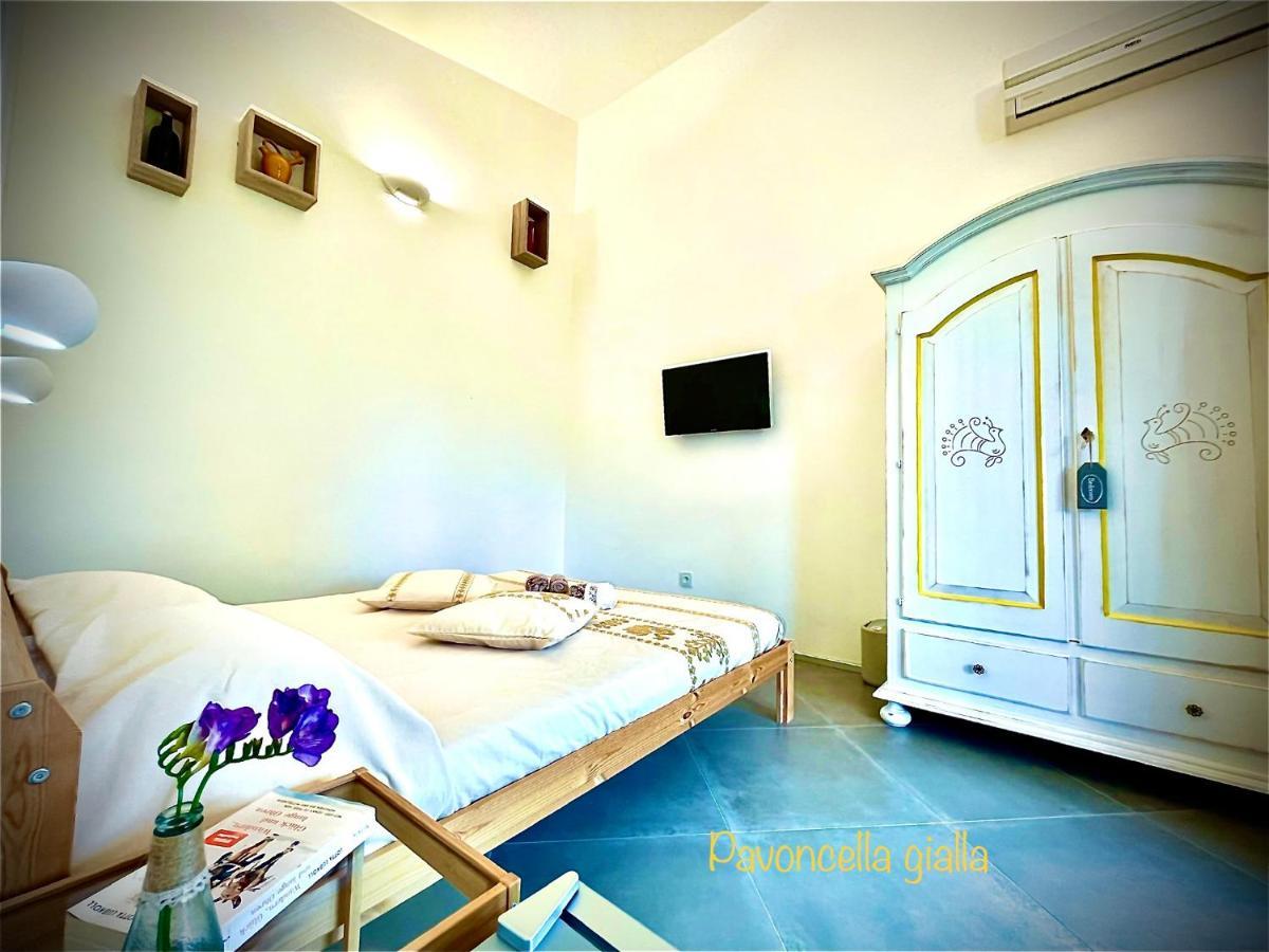 B&B Le Pavoncelle Sarde 플루미니 디 콰르투 외부 사진